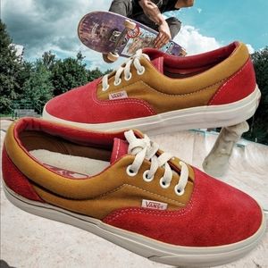 Vintage OG Classics Off the Wall VANS in rare colors Chili Pepper and Teak Suede